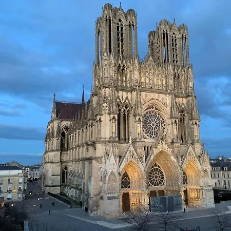 Appartement Centre - Parking - Cathedrale *